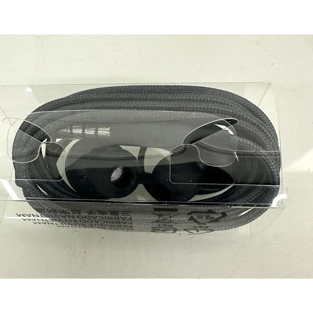 Box With Charging plug, headphones, adapter for Samsung Galaxy